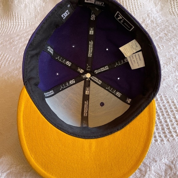 DC new era cap size 7 1/2. 59 Fifty retro 2011 - Picture 5 of 5